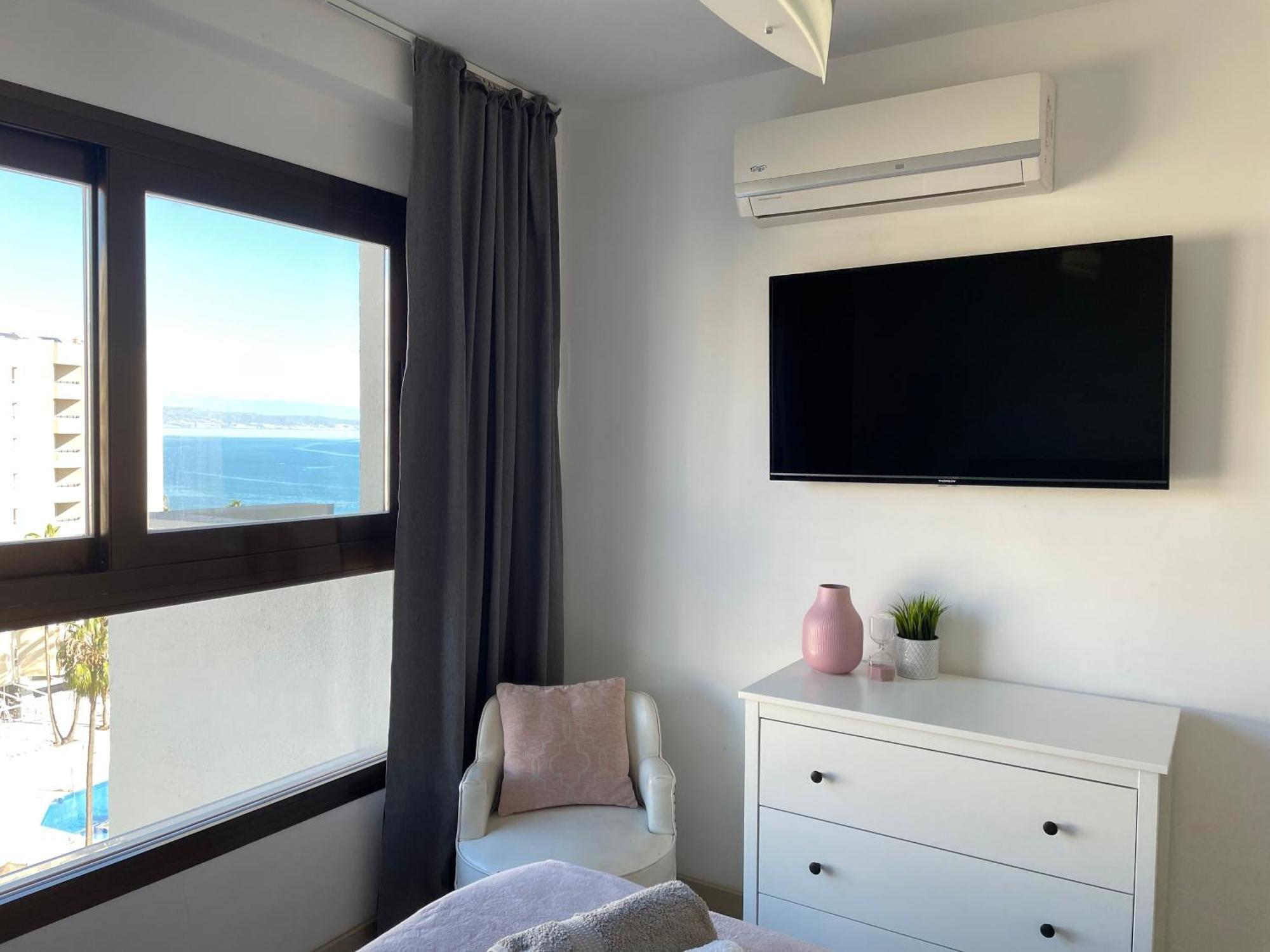 Apto A Pie De Playa Con Vistas Increíbles! * Torremolinos